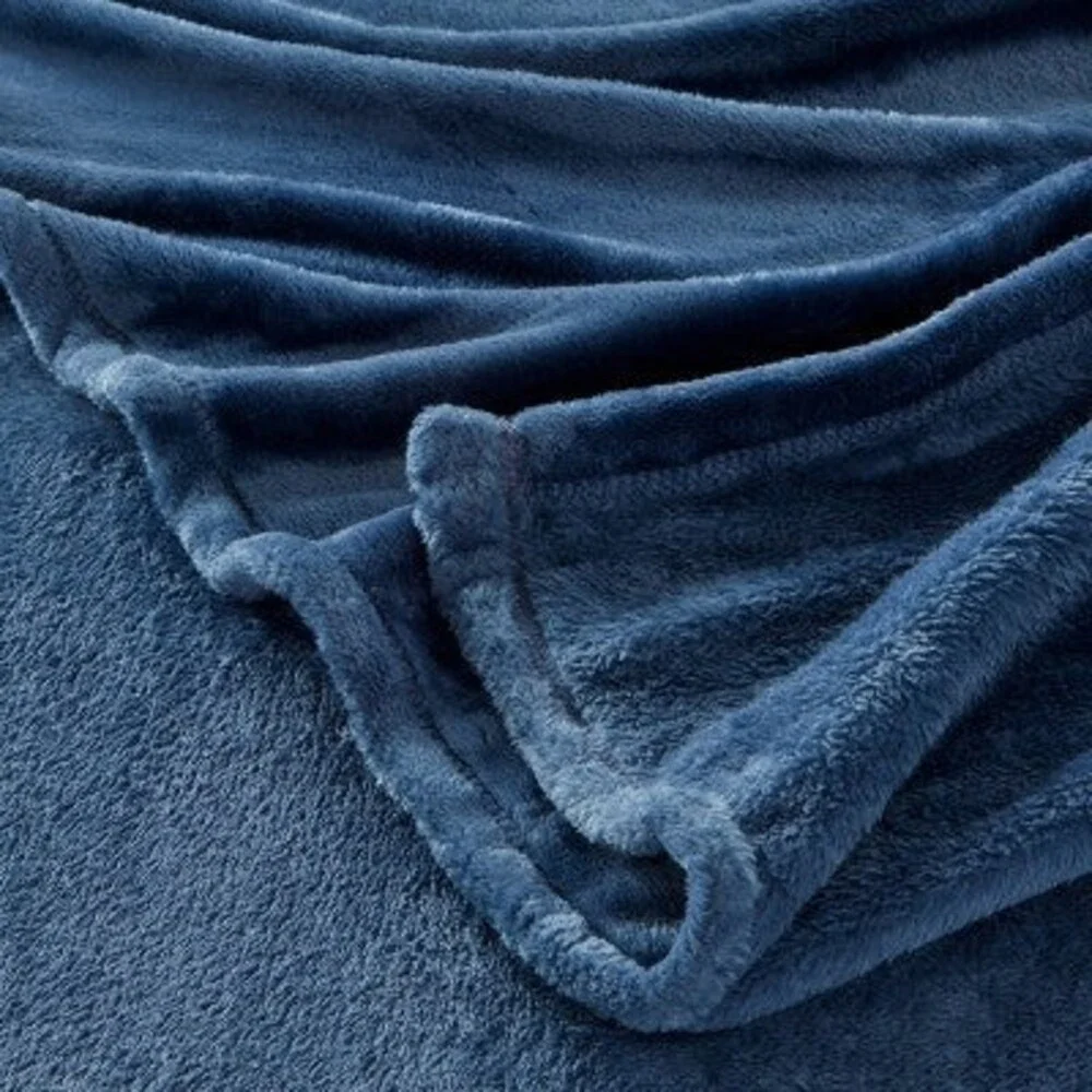 Microplush Bed Blanket - Threshold - Berry, Full/Queen, Solid